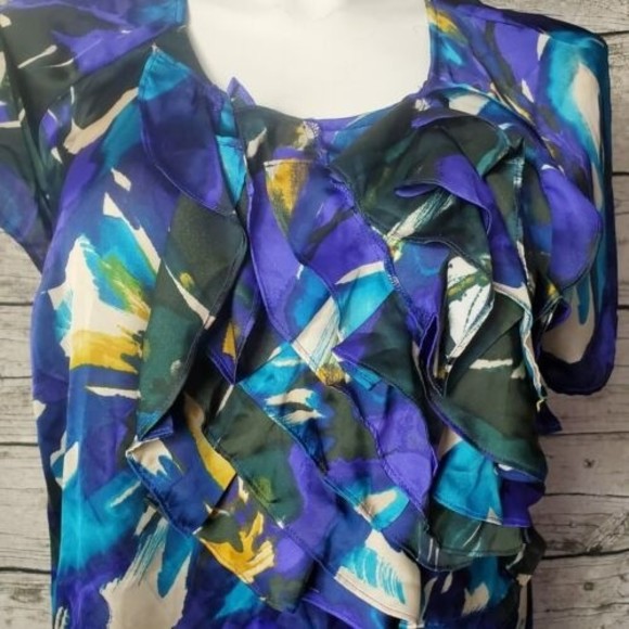 LANE BRYANT WOMENS PLUS SIZE 14/16 BLOUSE MULTI COLOR SIDE RUFFLE CAP SLEEVE TOP - Picture 2 of 7